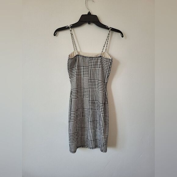 Fashion Nova Bills To Pay Houndstooth Bodycon Mini Dress Baddie Clubwear XS - Picture 10 of 11